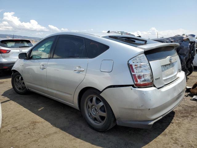 JTDKB20U887778681 - 2008 TOYOTA PRIUS SILVER photo 2