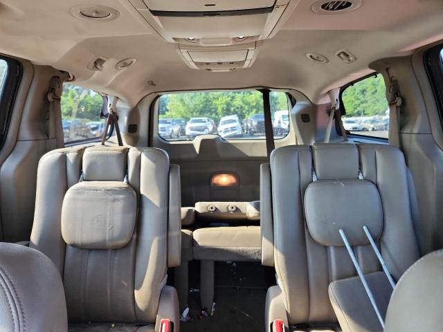 2C4RC1CG0CR376849 - 2012 CHRYSLER TOWN & COU TOURING L BLACK photo 10