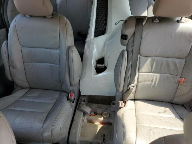 5TDYK3DC7FS662487 - 2015 TOYOTA SIENNA XLE WHITE photo 10
