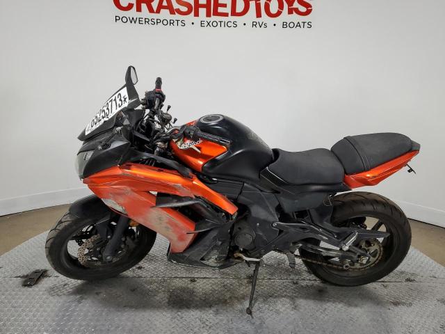 JKAEXEE10EDA15871 - 2014 KAWASAKI EX650 E ORANGE photo 3