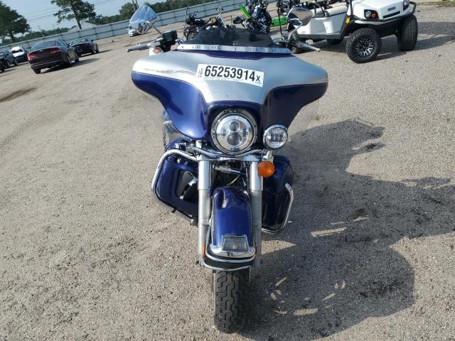 1HD1FCW196Y690084 - 2006 HARLEY-DAVIDSON FLHTCUI 双色 照片 2