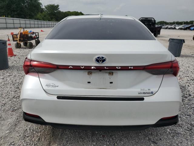 4T1JA1AB9MU001973 - 2021 TOYOTA AVALON XLE WHITE photo 6