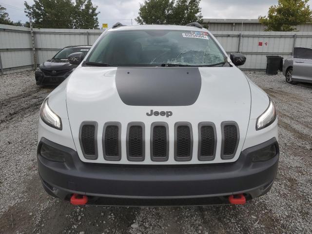 1C4PJMBS7HW525101 - 2017 JEEP CHEROKEE TRAILHAWK WHITE photo 5