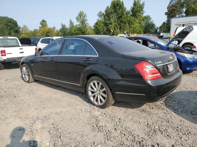 WDDNG9FB8BA370114 - 2011 MERCEDES-BENZ S 400 BLACK photo 2