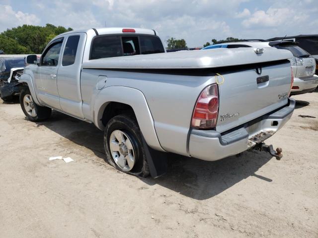 5TETU62N15Z040737 - 2005 TOYOTA TACOMA PRERUNNER ACCESS CAB SILVER photo 2