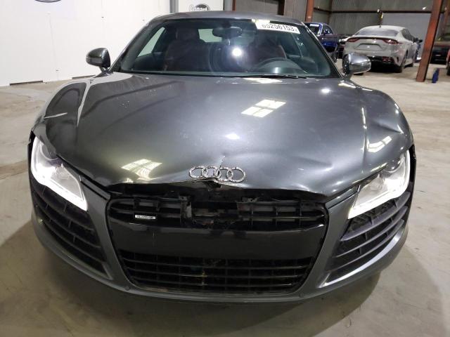 WUAAU34299N002810 - 2009 AUDI R8 4.2 QUATTRO GRAY photo 5