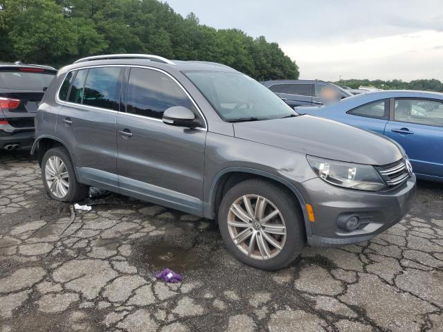 WVGAV7AX6CW004660 - 2012 VOLKSWAGEN TIGUAN S CHARCOAL photo 4