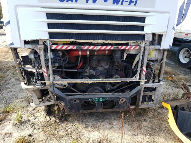 2M93JMPA54W062472 - 2004 MOTOR COACH INDUSTRIES TRANSIT BU WHITE photo 7