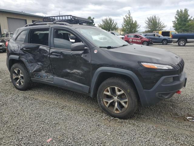 1C4PJMBB3JD564690 - 2018 JEEP CHEROKEE TRAILHAWK BLACK photo 4