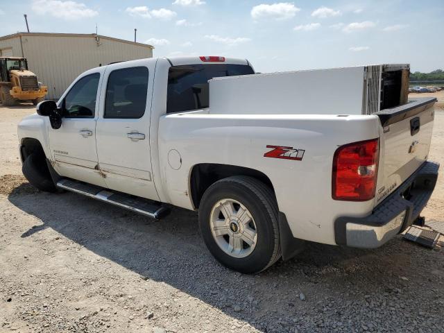 3GCPCTE05BG143900 - 2011 CHEVROLET SILVERADO C1500 LTZ WHITE photo 2