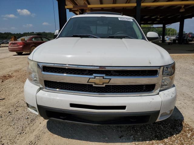 3GCPCTE05BG143900 - 2011 CHEVROLET SILVERADO C1500 LTZ WHITE photo 5