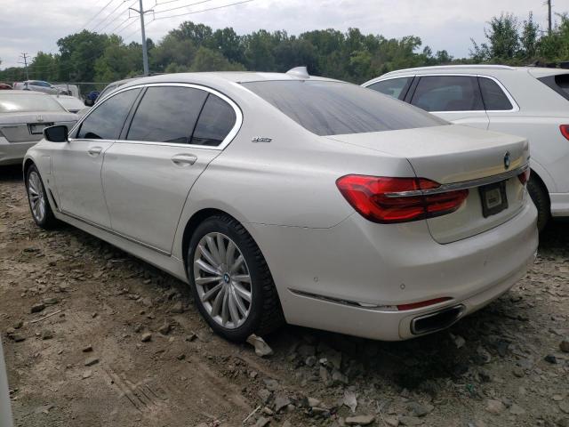 WBA7J2C34HG497793 - 2017 BMW 740 XE WHITE photo 2