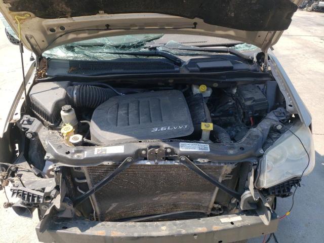 2C4RC1BG4ER448351 - 2014 CHRYSLER TOWN & COU TOURING BEIGE photo 11