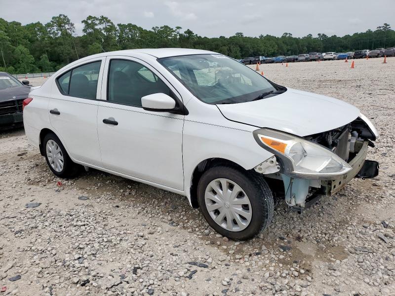 3N1CN7AP1GL871752 - 2016 NISSAN VERSA S WHITE photo 4