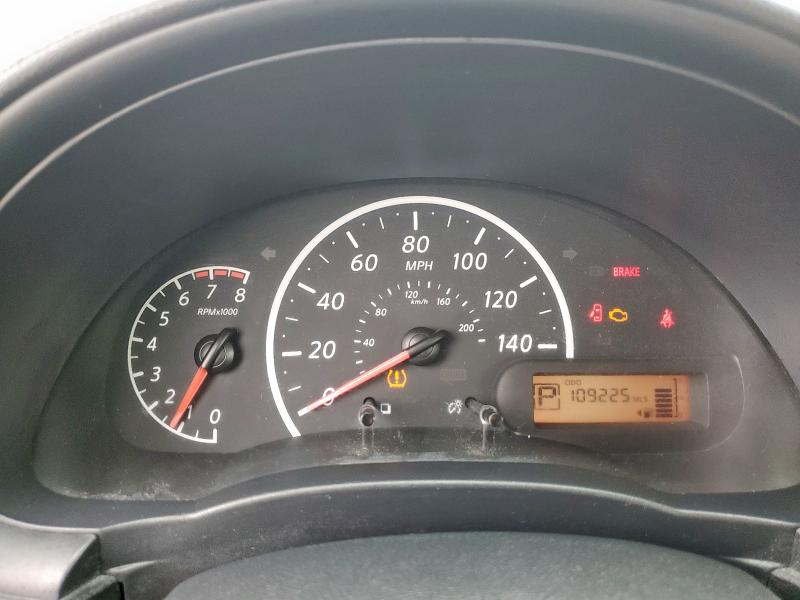 3N1CN7AP1GL871752 - 2016 NISSAN VERSA S WHITE photo 9