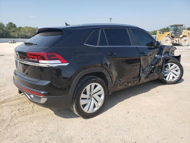 1V2WE2CA4PC228778 - 2023 VOLKSWAGEN ATLAS CROS SE Czarny zdjęcie 3