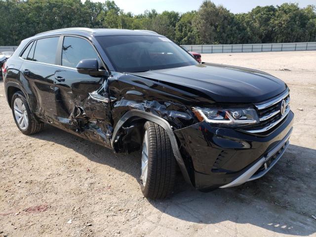 1V2WE2CA4PC228778 - 2023 VOLKSWAGEN ATLAS CROS SE Czarny zdjęcie 4