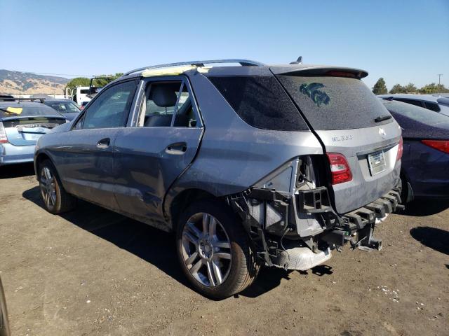 4JGDA5HB3EA400276 - 2014 MERCEDES-BENZ ML 350 4MATIC GRAY photo 2