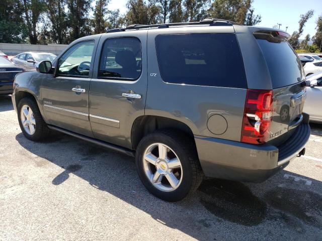 1GNSKCE00BR223626 - 2011 CHEVROLET TAHOE K1500 LTZ GRAY photo 2