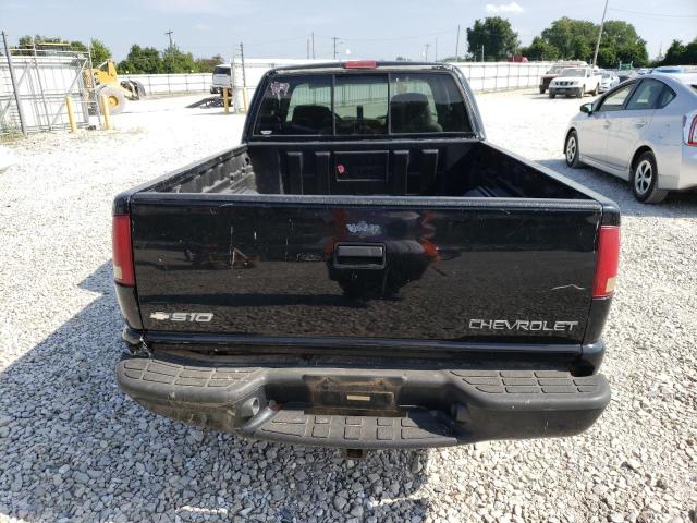 1GCCS19H938164858 - 2003 CHEVROLET S TRUCK S10 BLACK photo 6