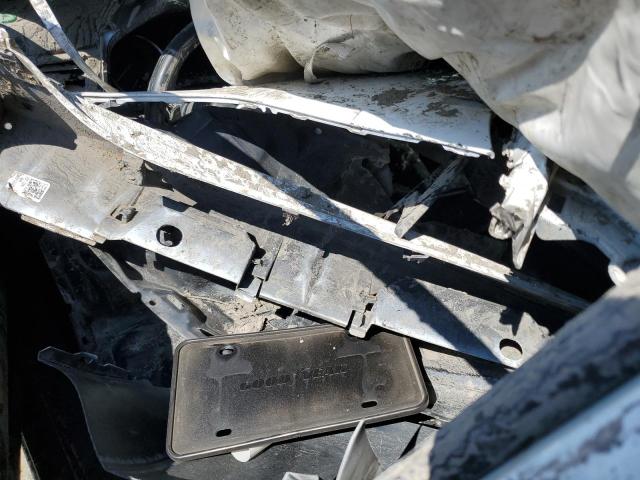 4T1G11AK8PU791071 - 2023 TOYOTA CAMRY SE NIGHT SHADE WHITE photo 8