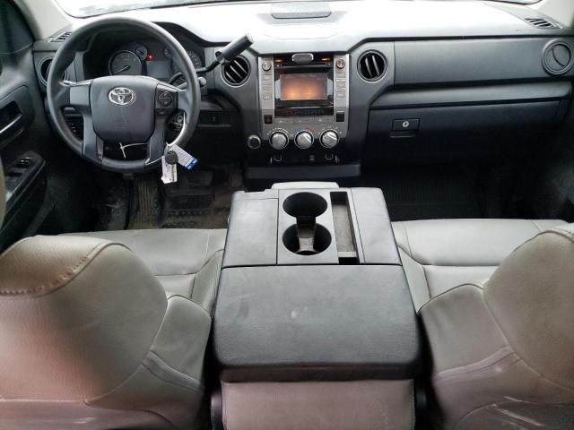 5TFUM5F14HX074382 - 2017 TOYOTA TUNDRA DOUBLE CAB SR/SR5 WHITE photo 8