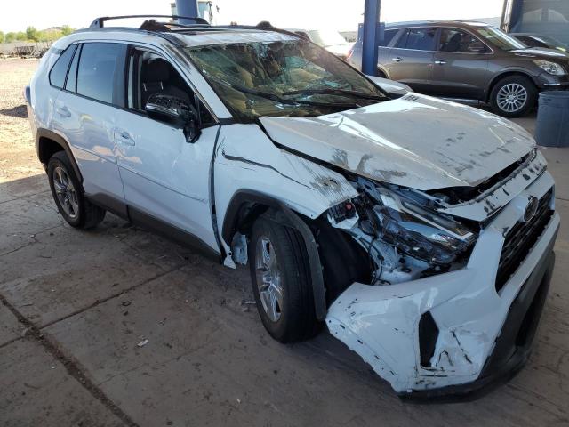 2T3W1RFV5SW399260 - 2025 TOYOTA RAV4 XLE WHITE photo 4