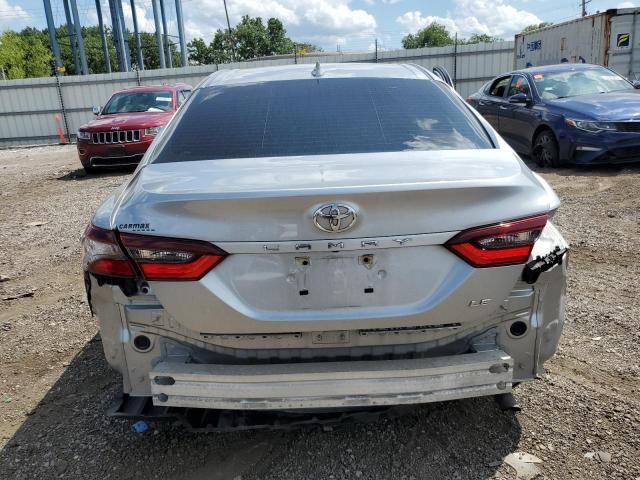 4T1C11AKXPU786095 - 2023 TOYOTA CAMRY LE 银色 照片 6