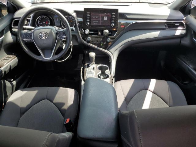 4T1C11AKXPU786095 - 2023 TOYOTA CAMRY LE 银色 照片 8