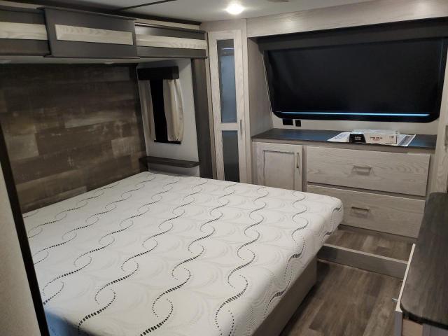 4YDF33522MA744001 - 2021 KEYSTONE MONTANA TWO TONE photo 5