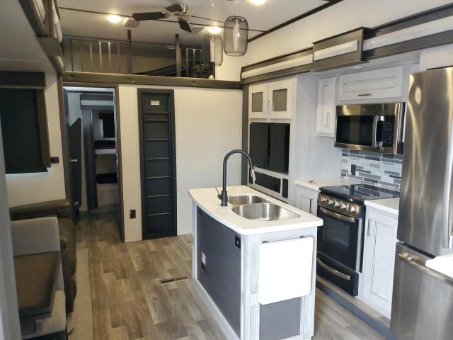 4YDF33522MA744001 - 2021 KEYSTONE MONTANA TWO TONE photo 7