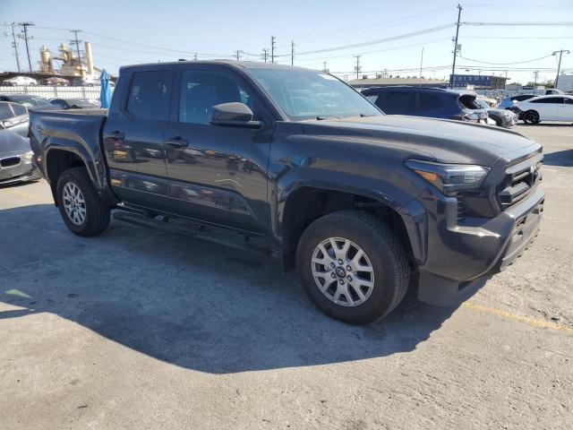 3TMLB5JNXRM014075 - 2024 TOYOTA TACOMA DOUBLE CAB Сұр фото 4