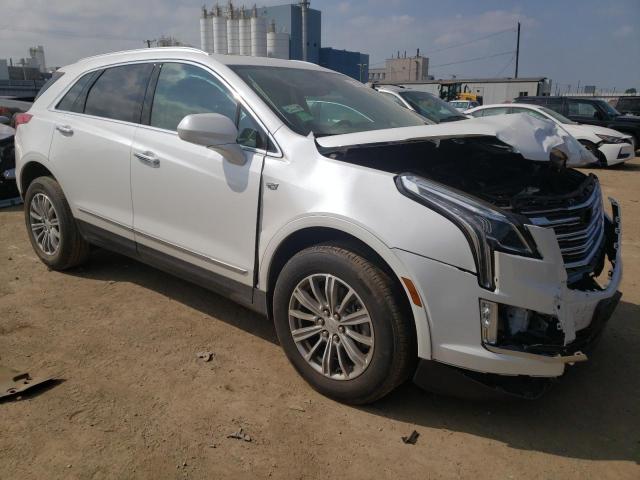 1GYKNBRS0HZ171701 - 2017 CADILLAC XT5 LUXURY WHITE photo 4