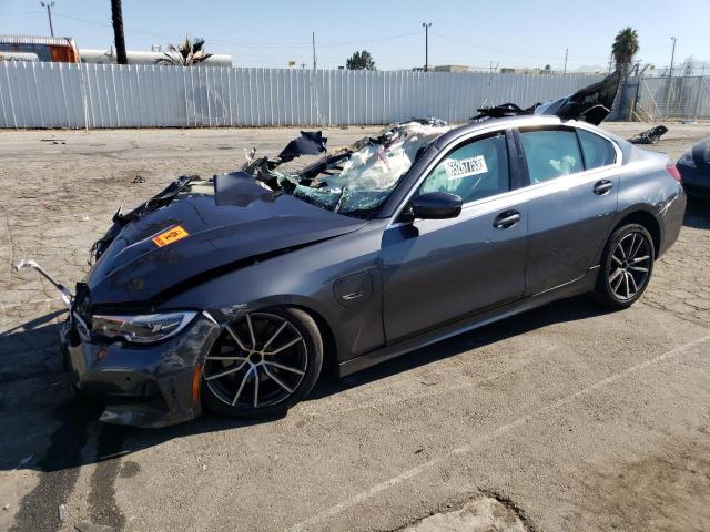 3MW5P7J05N8C65113 - 2022 BMW 330E GRAY photo 1