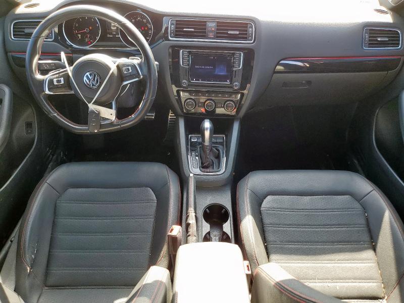 3VW4T7AJ5HM337813 - 2017 VOLKSWAGEN JETTA GLI RED photo 8