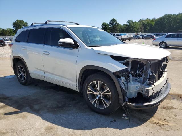 5TDKKRFH1GS137248 - 2016 TOYOTA HIGHLANDER XLE WHITE photo 4