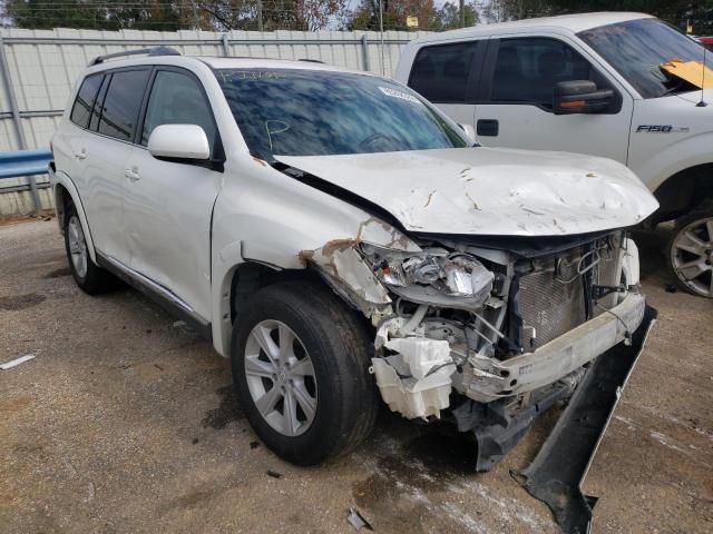 5TDZK3EH7DS135027 - 2013 TOYOTA HIGHLANDER BASE WHITE photo 1