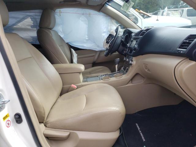 5TDZK3EH7DS135027 - 2013 TOYOTA HIGHLANDER BASE Blanc photo 5