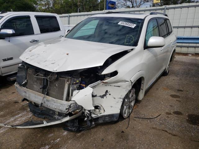 5TDZK3EH7DS135027 - 2013 TOYOTA HIGHLANDER BASE Blanc photo 9
