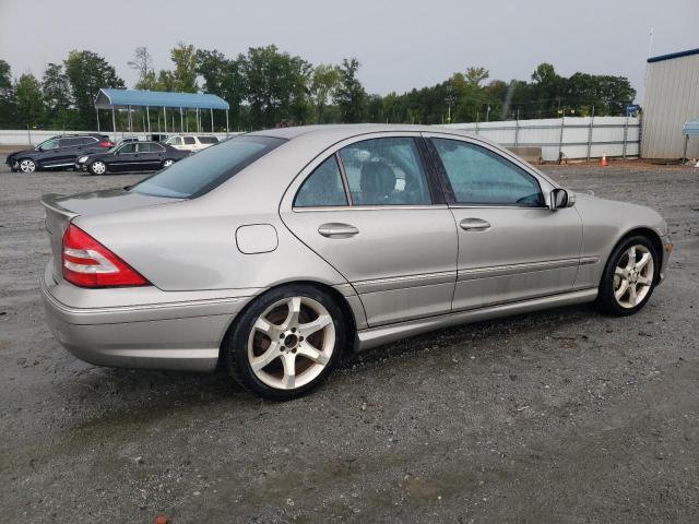 WDBRF52H47F892166 - 2007 MERCEDES-BENZ C 230 SILVER photo 3