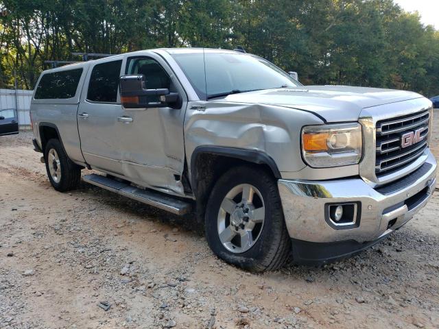 1GT12TE89GF179418 - 2016 GMC SIERRA K2500 SLT SILVER photo 4