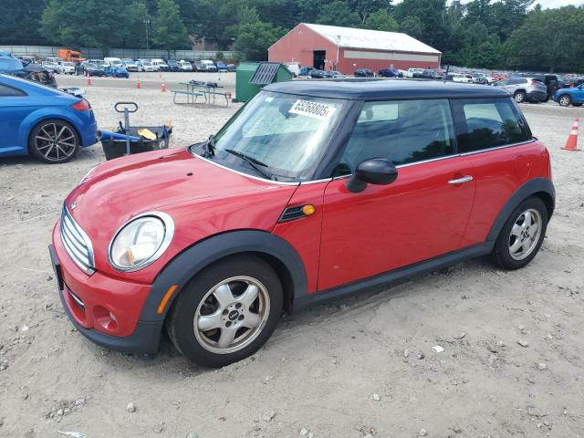 2011 MINI COOPER, 