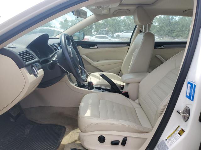 1VWBT7A34FC099573 - 2015 VOLKSWAGEN PASSAT SE Blanco foto 7