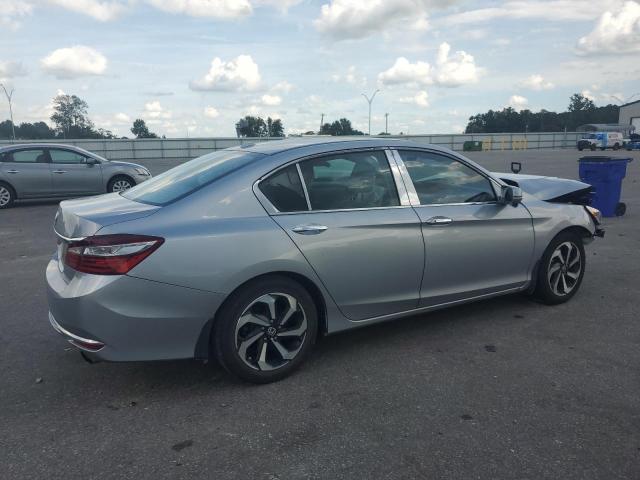 1HGCR2F99HA069040 - 2017 HONDA ACCORD EXL SILVER photo 3