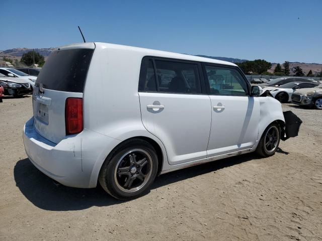 JTLKE50E891086219 - 2009 TOYOTA SCION XB WHITE photo 3