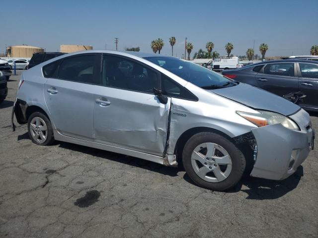 JTDKN3DUXA0193106 - 2010 TOYOTA PRIUS SILVER photo 4