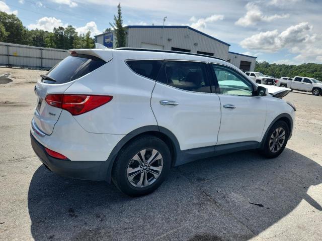 5XYZU3LB2GG335212 - 2016 HYUNDAI SANTA FE S WHITE photo 3