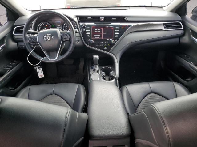 4T1B11HKXJU562270 - 2018 TOYOTA CAMRY L WHITE photo 8