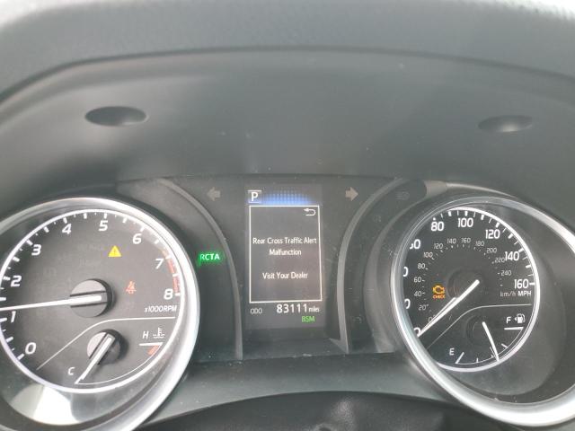 4T1B11HKXJU562270 - 2018 TOYOTA CAMRY L WHITE photo 9