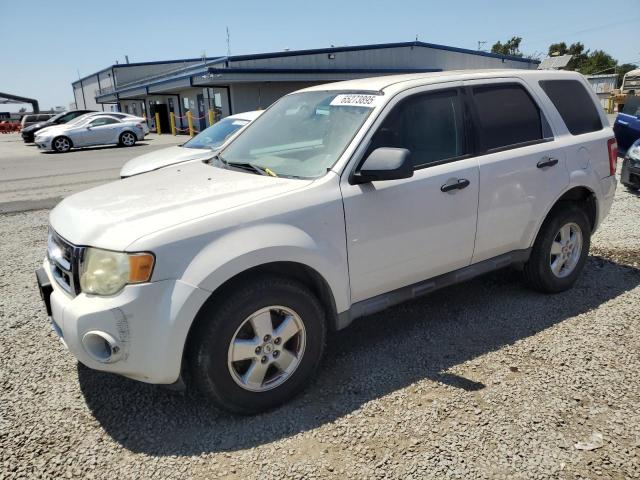 2009 FORD ESCAPE XLS, null